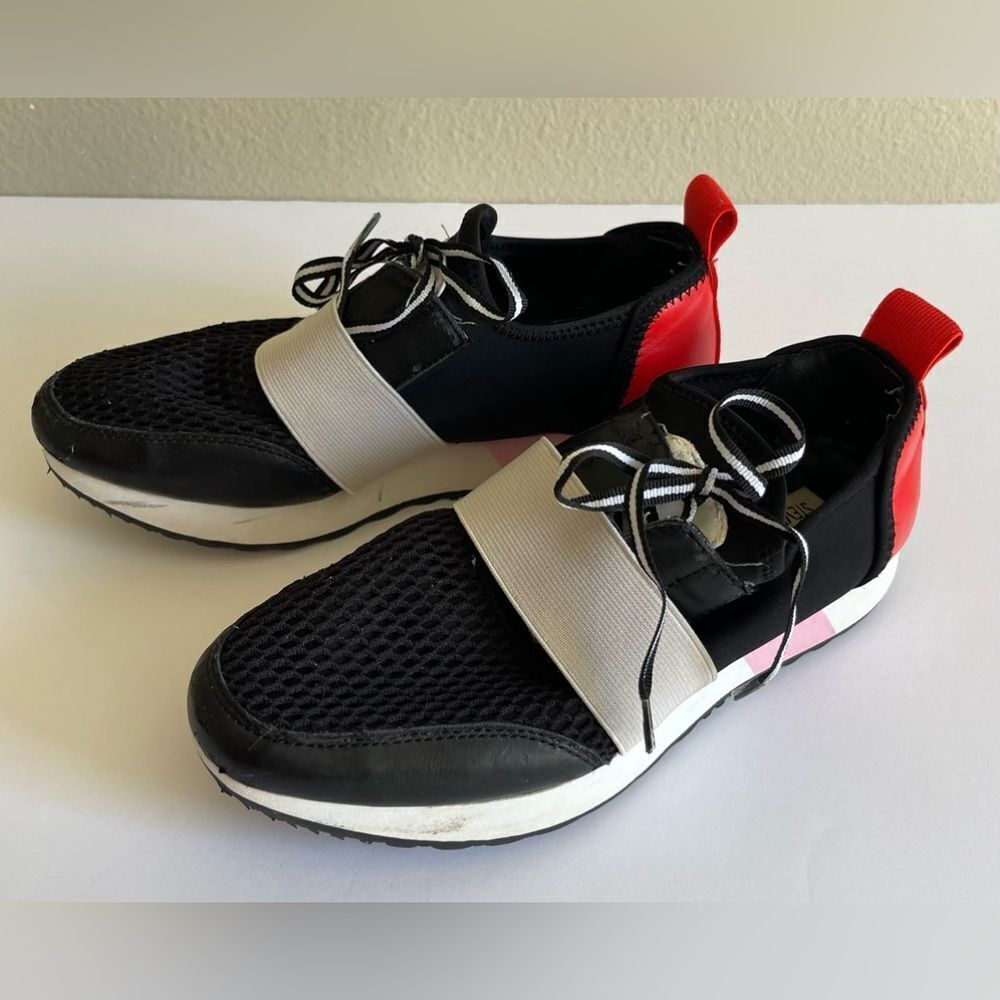 Women’s Steve Madden Antics Fashion Sneakers.